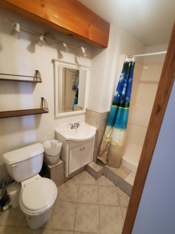 House for rent at 300 Camelot Shore Dr, Farmington, NH 03835
