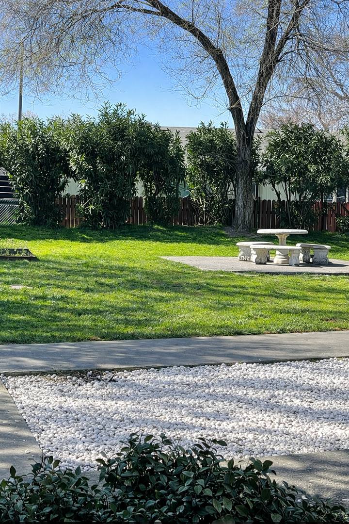 Apartment for rent at 6667 Blue Heron Dr, Upper Lake, CA 95485