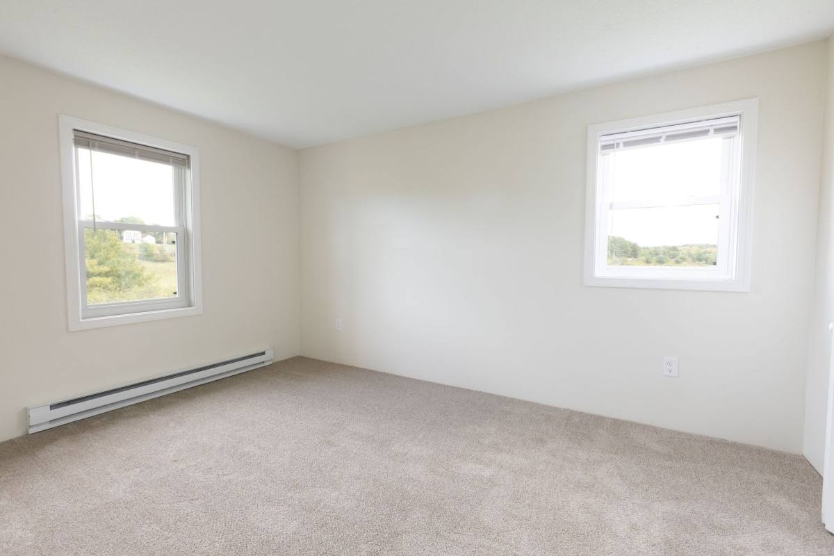 Apartment for rent at 68 Hemingway Dr, Rochester, NH 03839
