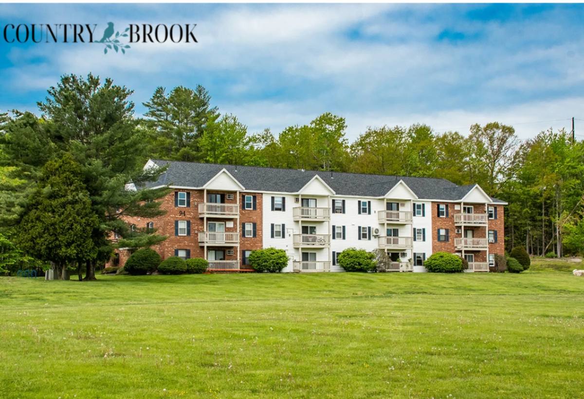 Apartment for rent at 68 Hemingway Dr, Rochester, NH 03839