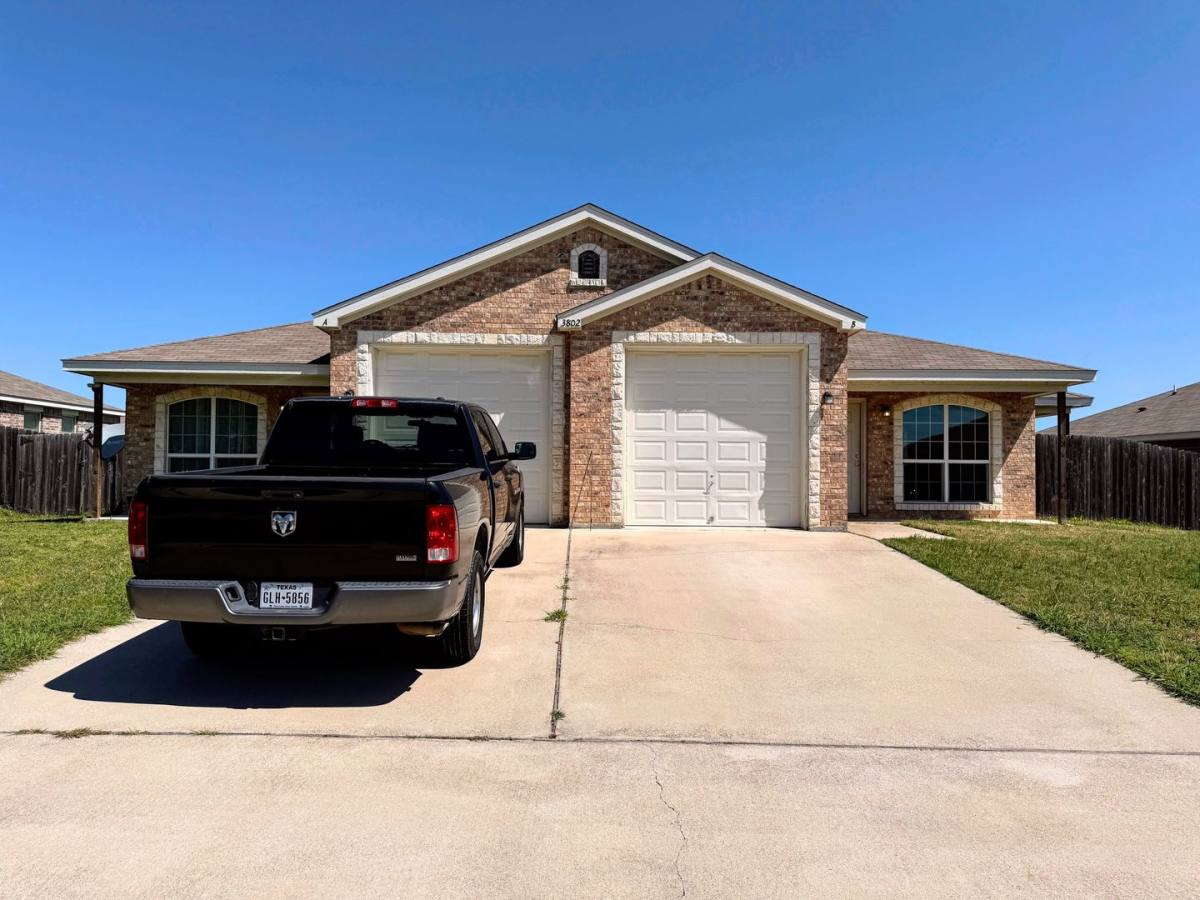 Apartment for rent at 3802 John Chisholm Loop, Killeen, TX 76542