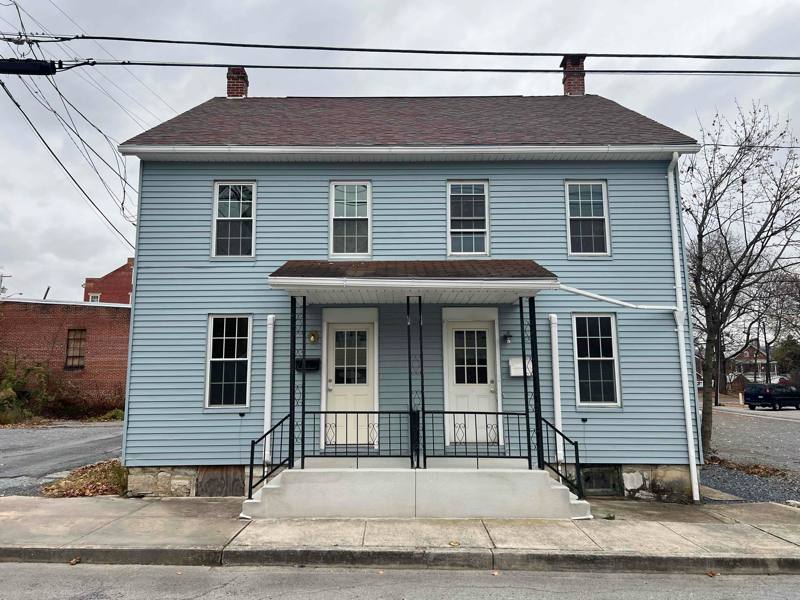 Apartment for rent at 14 N Fayette St, Mercersburg, PA 17236