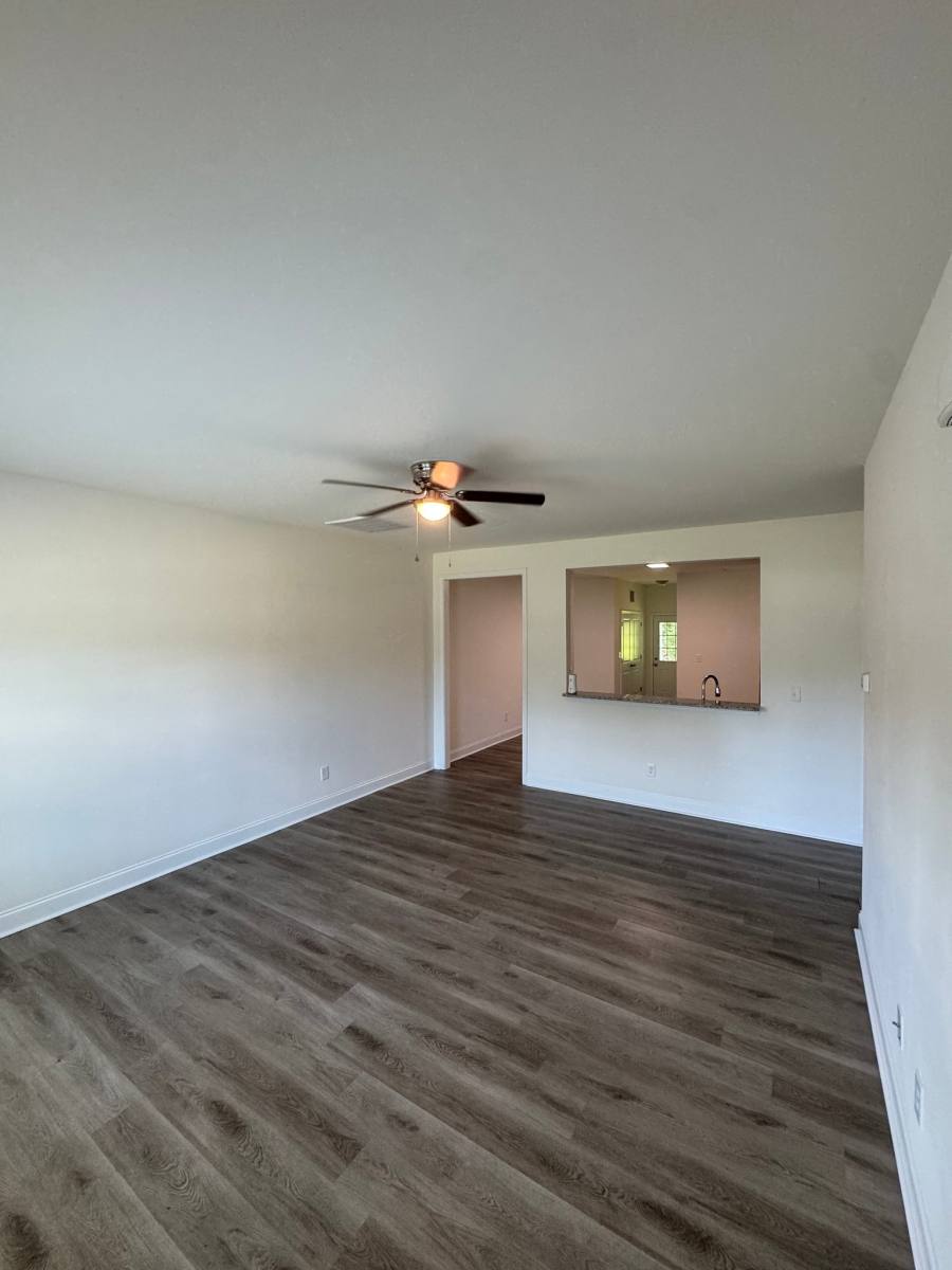 Apartment for rent at 105 W Langdon Ave #B, Smithfield, NC 27577