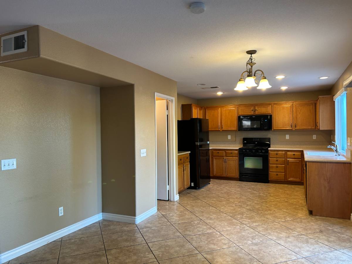 House for rent at 356 River Ranch Way, Oceanside, CA 92057