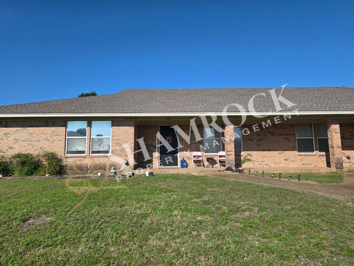 House for rent at 1713 Breezy, Woodway, TX 76712