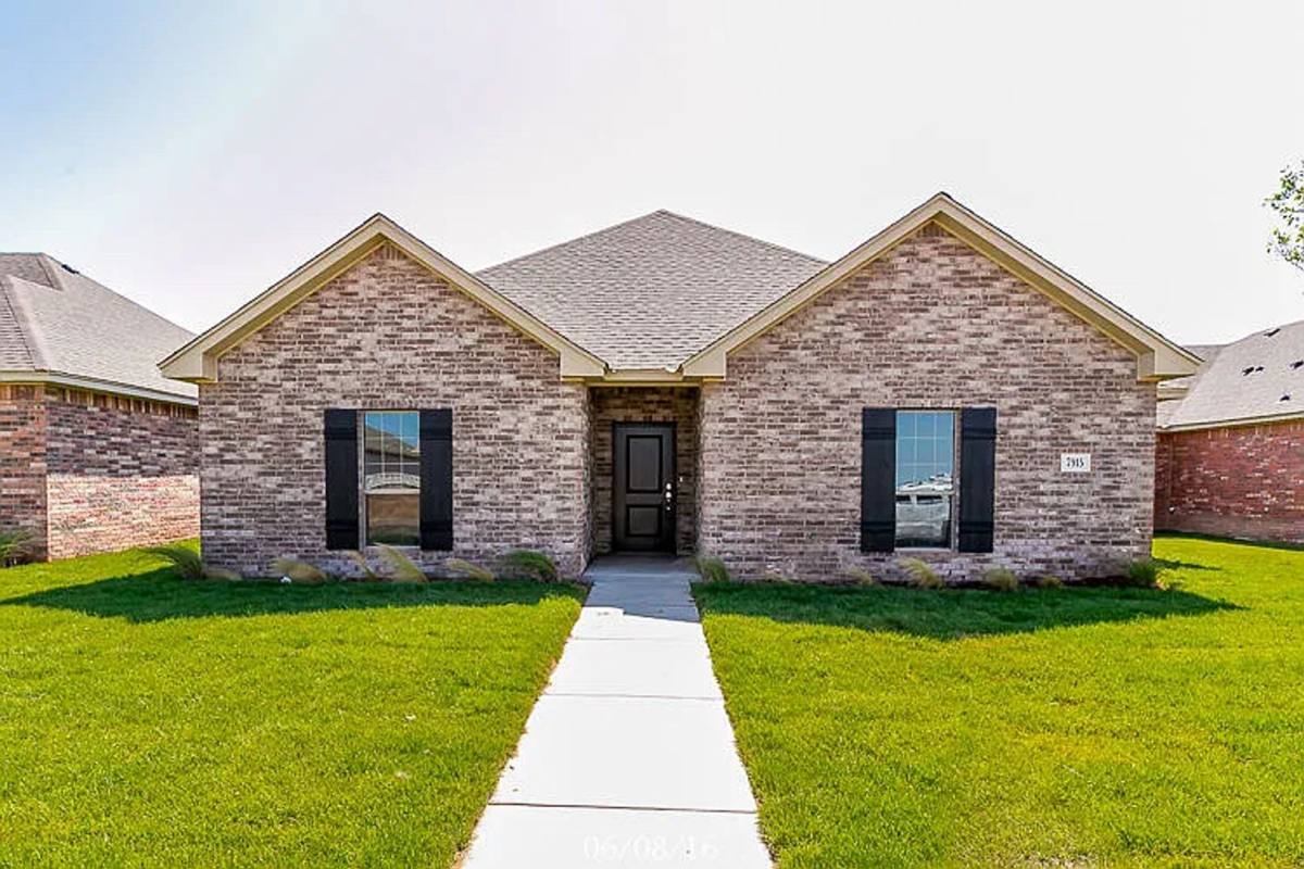 House for rent at 7915 Legacy, Amarillo, TX 79119