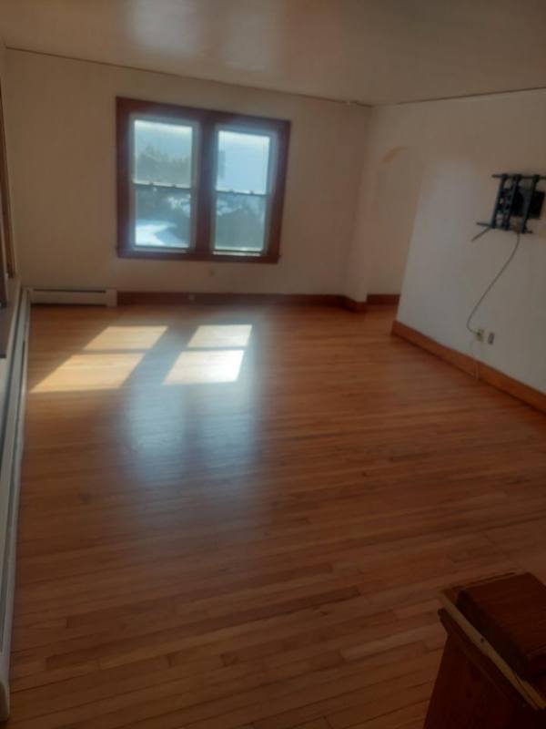 House for rent at 30 5th Ave, New London, CT 06320