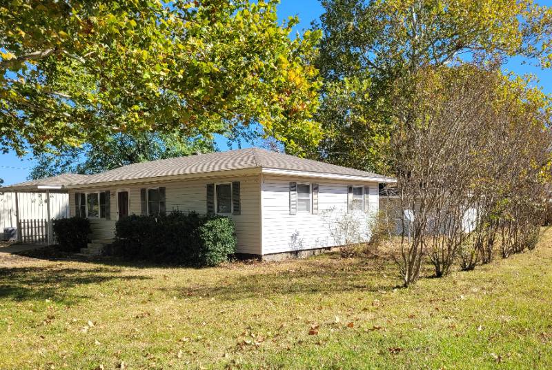 House for rent at 704 Strozier Lane, Barling, AR 72923