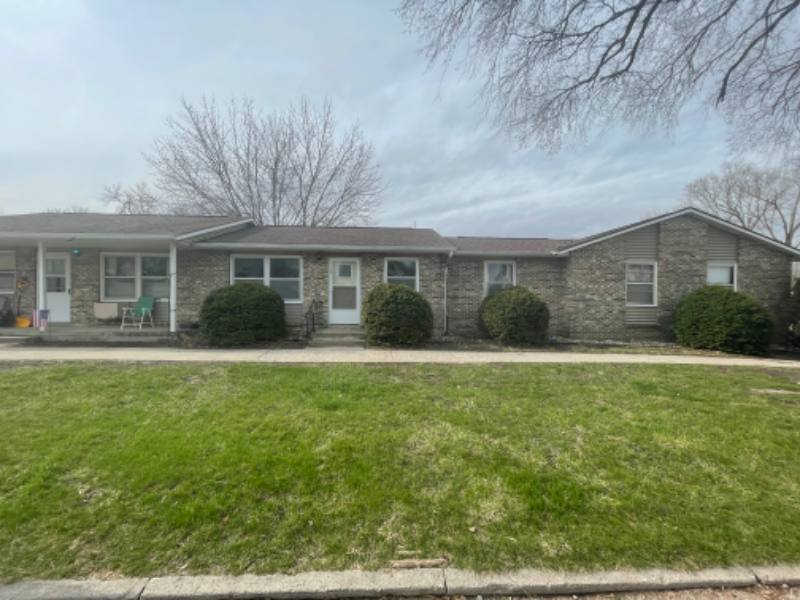 Apartment for rent at 103 E 4th St #3, Sanborn, IA 51248