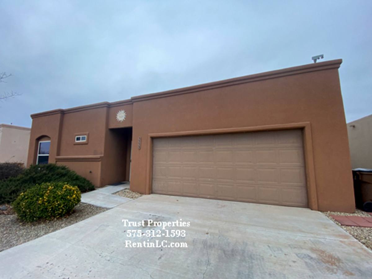 House for rent at 5553 Gobi Lane, Las Cruces, NM 88011