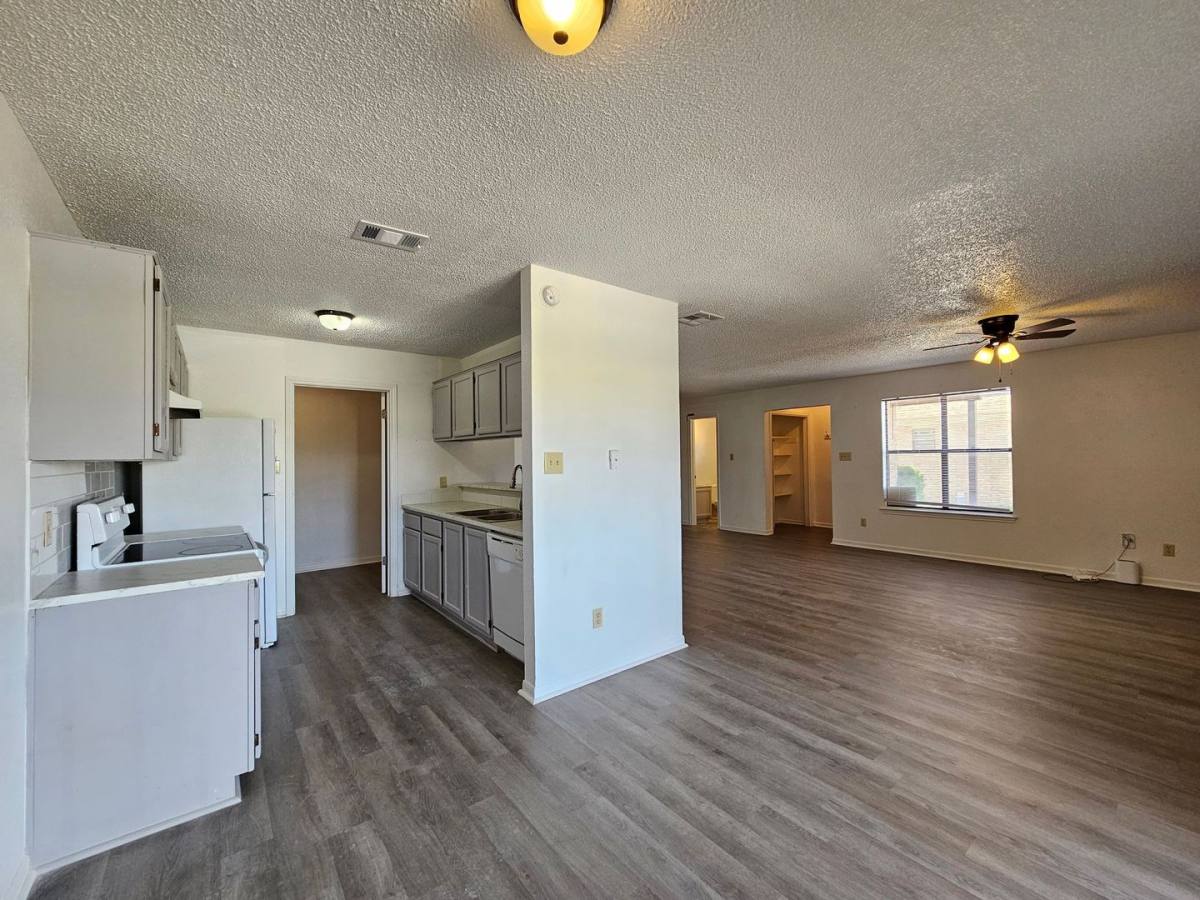Apartment for rent at 1815 Cedarhill Dr A-D, Killeen, TX 76543