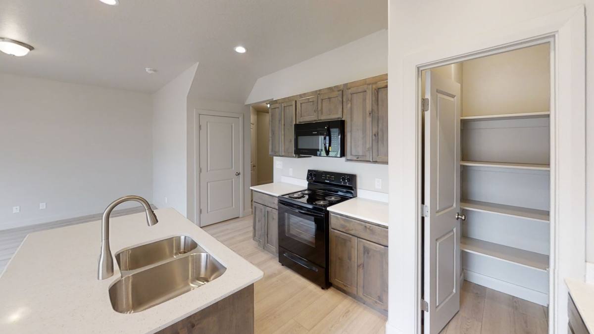 House for rent at 756 N Old Fort Dr, Spanish Fork, UT 84660