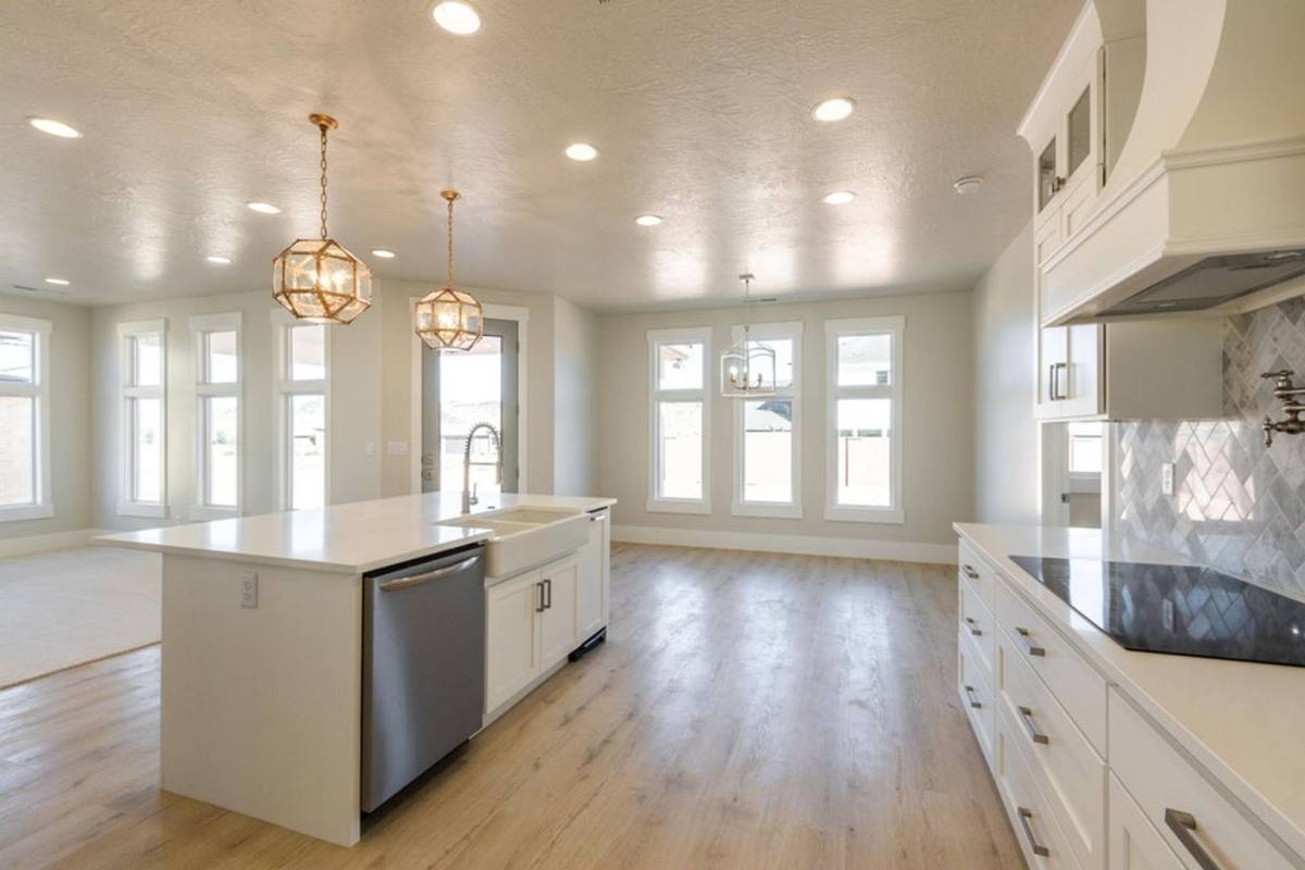 House for rent at 2811 S 3680 W, Hurricane, UT 84737