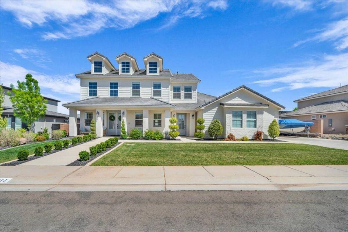 House for rent at 2811 S 3680 W, Hurricane, UT 84737