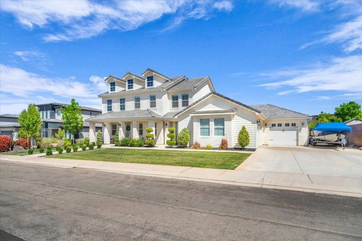 House for rent at 2811 S 3680 W, Hurricane, UT 84737
