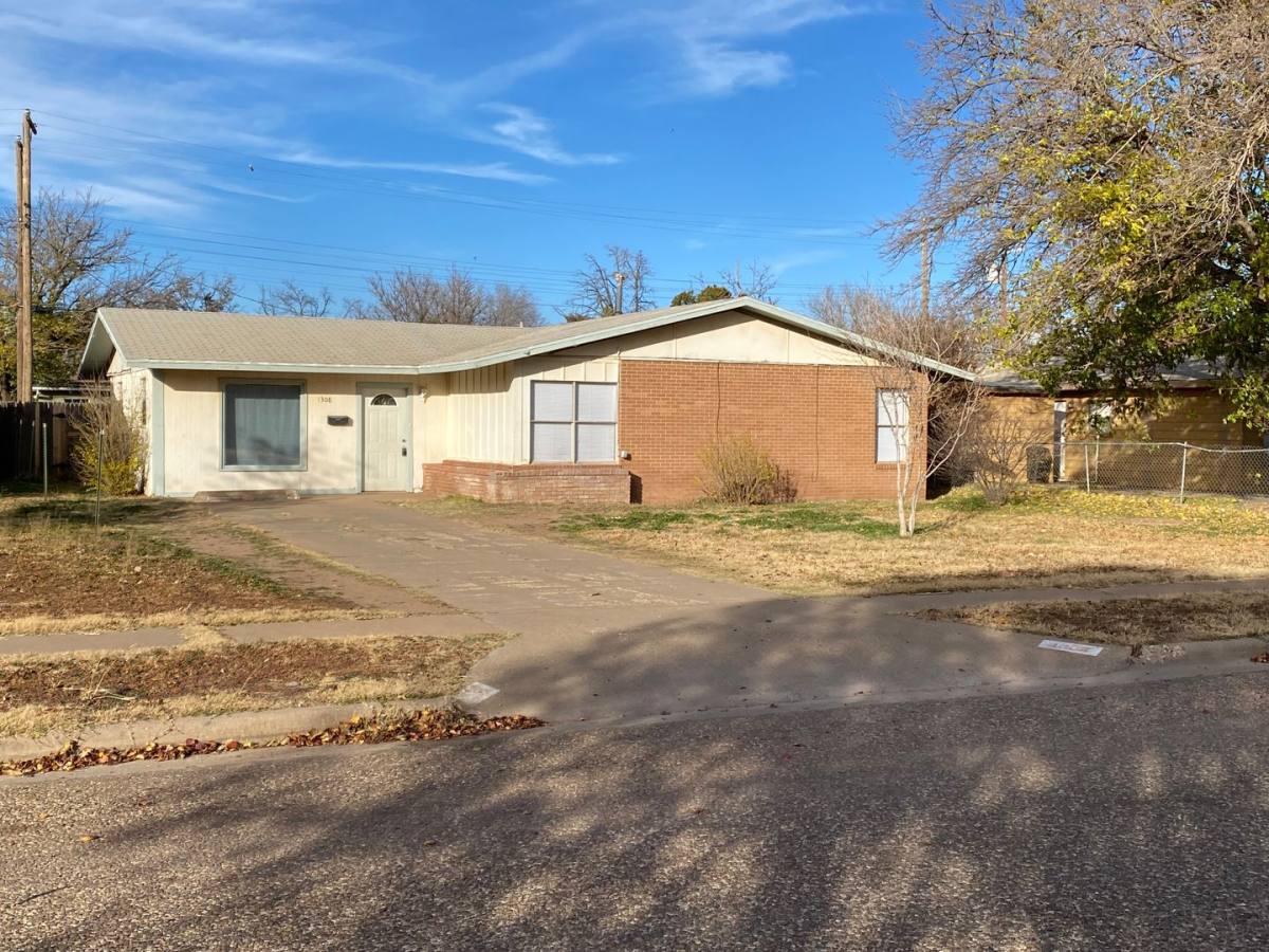 House for rent at 1308 61st St, Lubbock, TX 79412