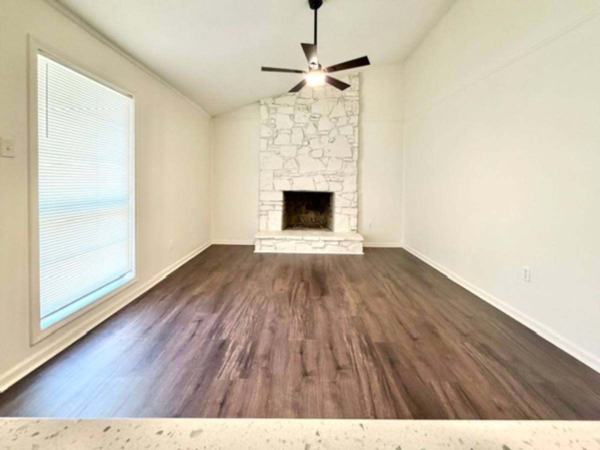 House for rent at 5673 Longacre Ave, Memphis, TN 38134