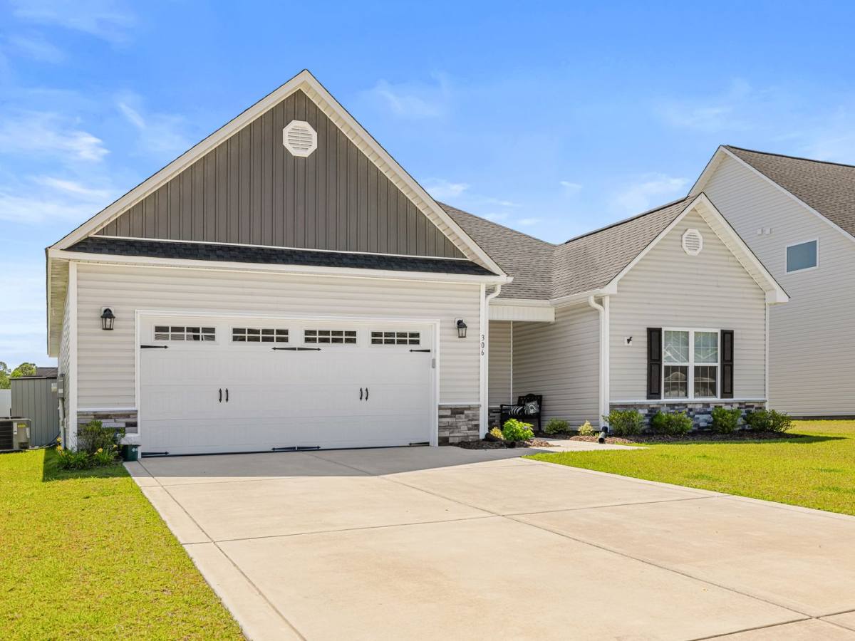 House for rent at 306 Windmill Light Way, Sneads Ferry, NC 28460