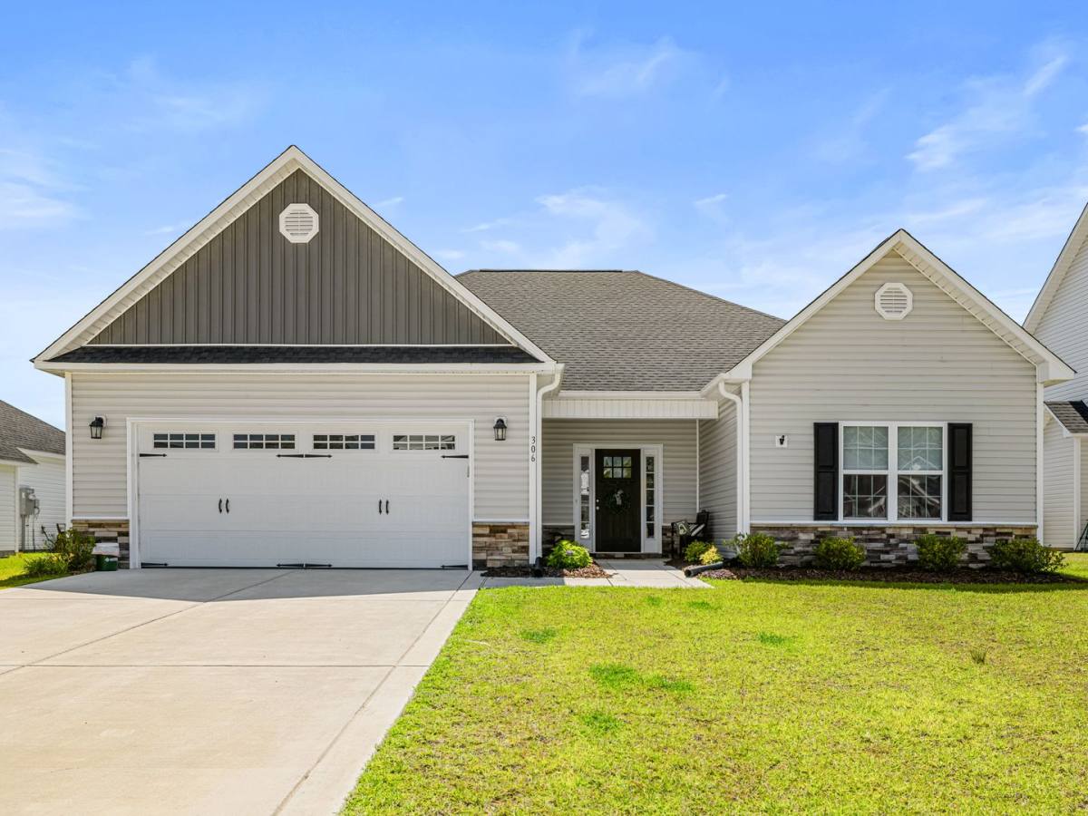 House for rent at 306 Windmill Light Way, Sneads Ferry, NC 28460