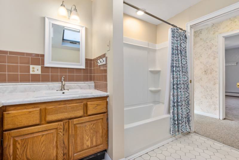 Condo for rent at 605 Old Wellington Rd, Manchester, NH 03104