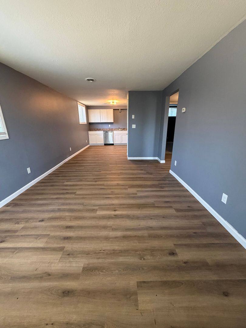 Apartment for rent at 900 S 2nd St, Versailles, MO 65084
