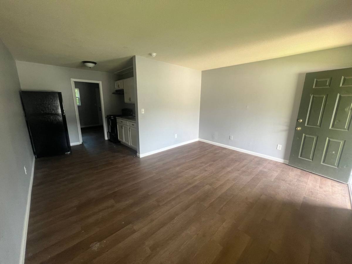 Apartment for rent at 407 30th Place, Tuscaloosa, AL 35401