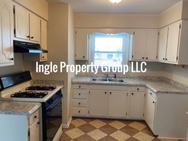 House for rent at 5327 Chesapeake Rd, Fayetteville, NC 28311