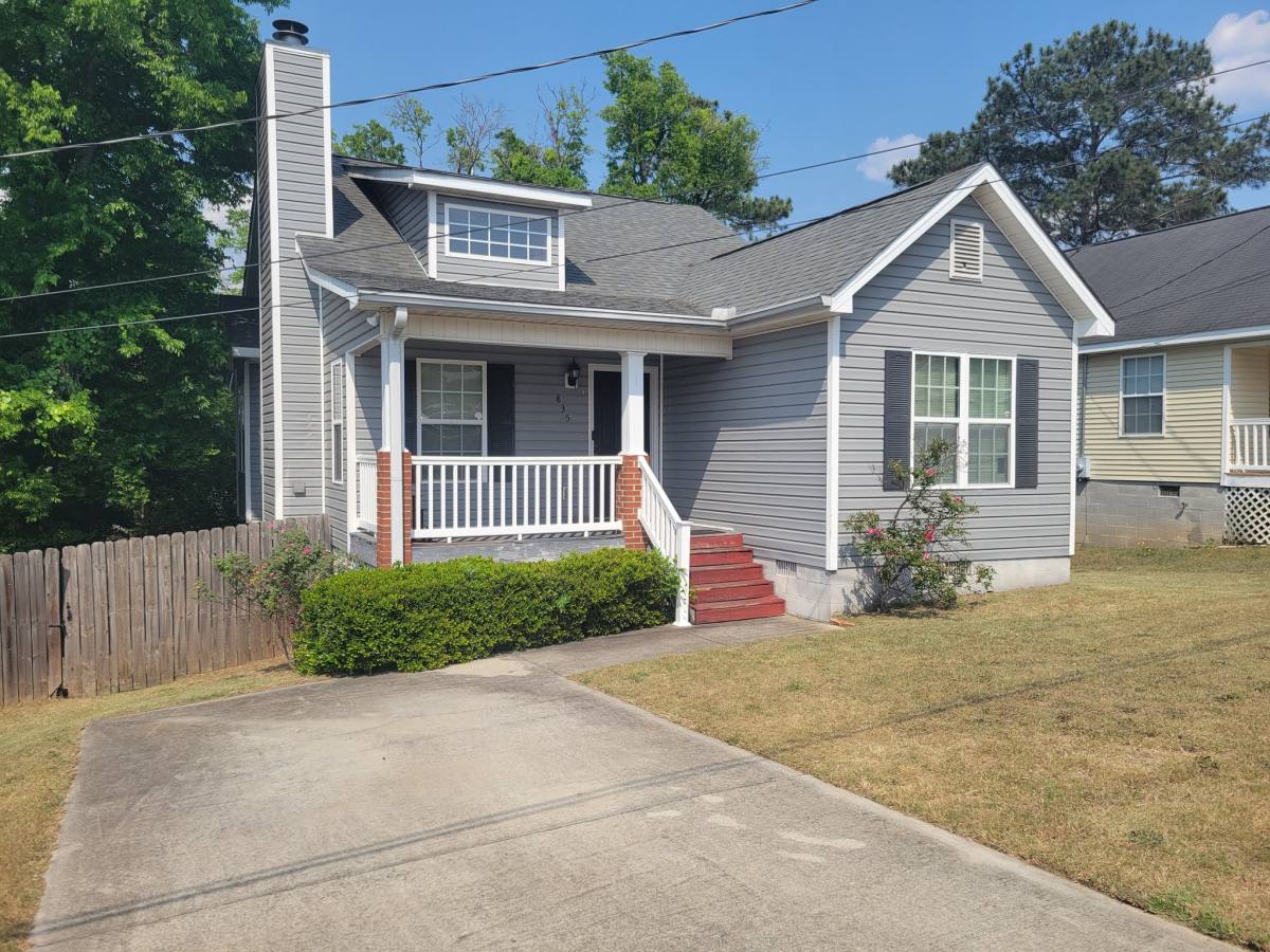 House for rent at 835 Elizabeth St, Macon, GA 31211