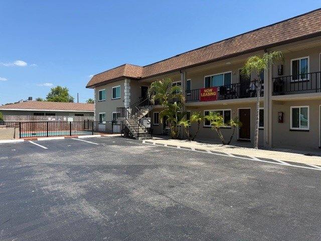 Apartment for rent at 411 S Nimbus Ave #3, Clearwater, FL 33765