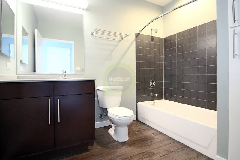 Apartment for rent at 1390 S State St, Chicago, IL 60605