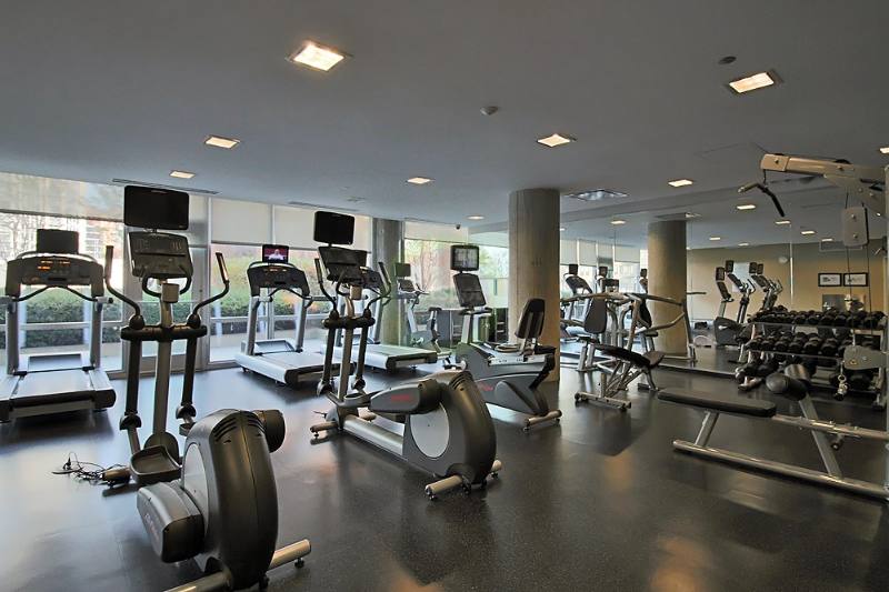 Apartment for rent at 1390 S State St, Chicago, IL 60605