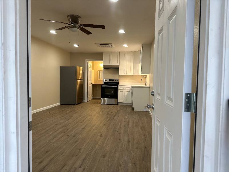 Apartment for rent at 135 W Monroe St #6, Kountze, TX 77625