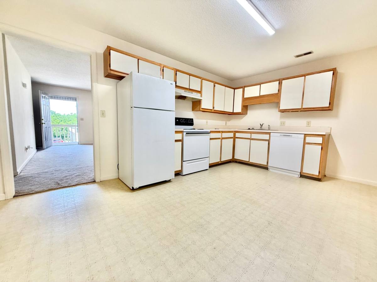 Apartment for rent at 338 Old Gray Station Rd #C, Johnson City, TN 37615