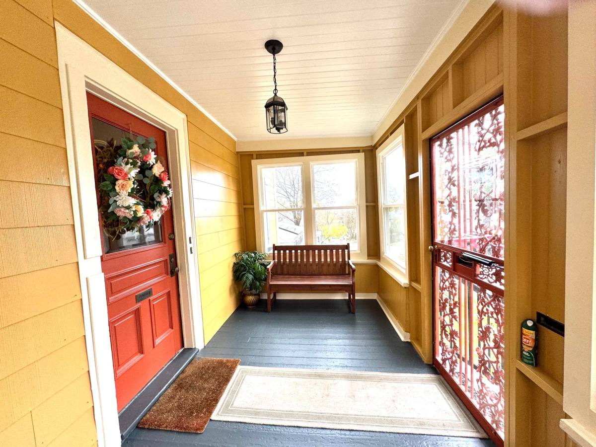 Apartment for rent at 22 Wakefield St #2, Worcester, MA 01605