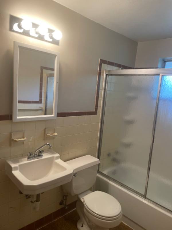 Apartment for rent at 1024 8 St #4, Huntington, WV 25701