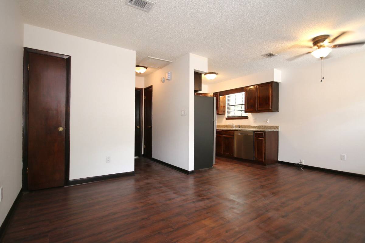 Townhouse for rent at 1455 Acorn Lane #F, Pensacola, FL 32514