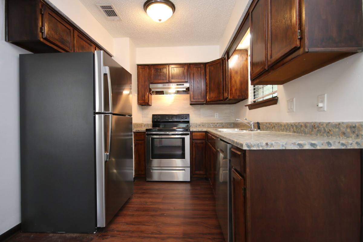 Townhouse for rent at 1455 Acorn Lane #F, Pensacola, FL 32514