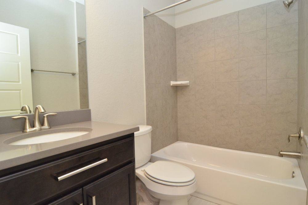 Townhouse for rent at 2921 Bond Dr, Austin, TX 78741