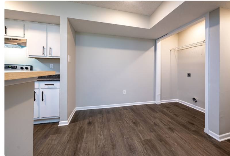 Apartment for rent at 2121 Lobdell Blvd #H54, Baton Rouge, LA 70806