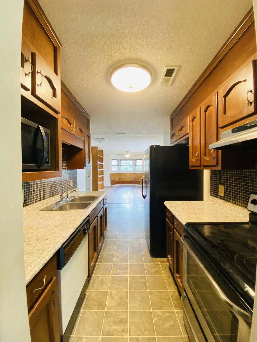 House for rent at 212 Elton Circle S, Meridianville, AL 35759
