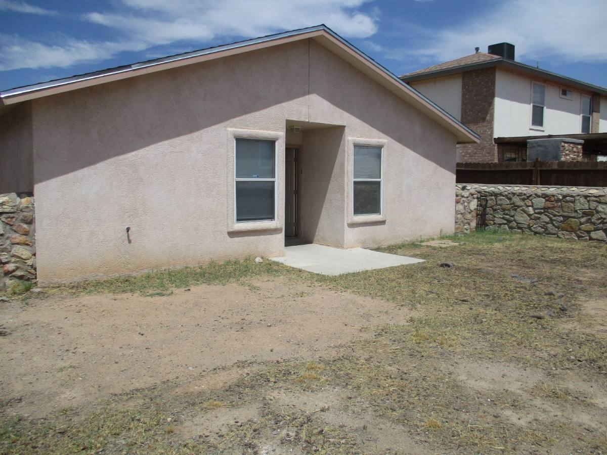 House for rent at 5700 Rick Husband Dr, El Paso, TX 79934