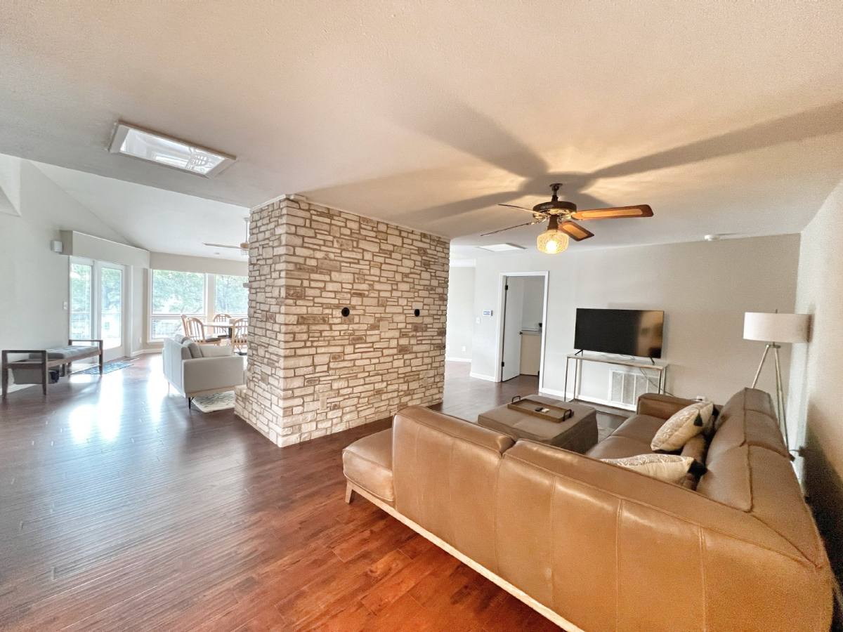 House for rent at 2489 Colleen Dr, Canyon Lake, TX 78133