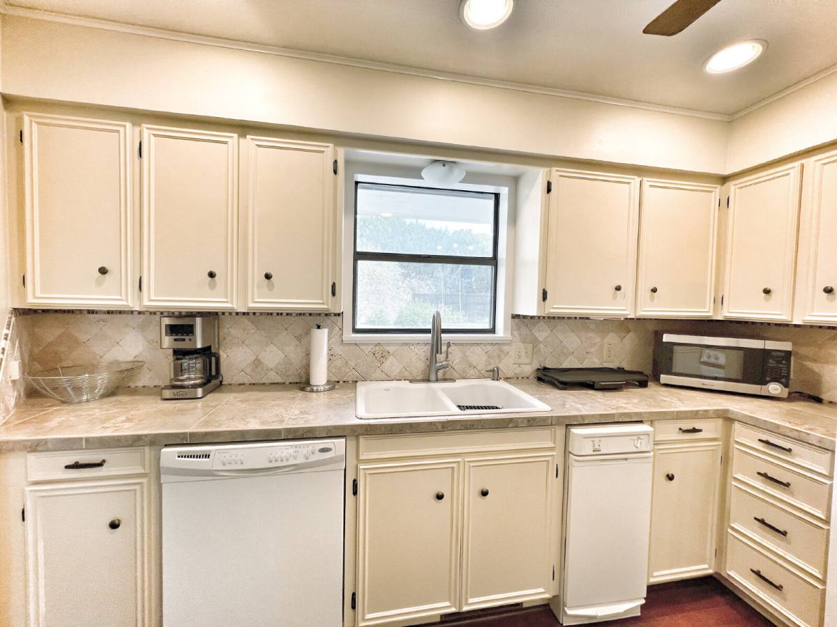 House for rent at 2489 Colleen Dr, Canyon Lake, TX 78133