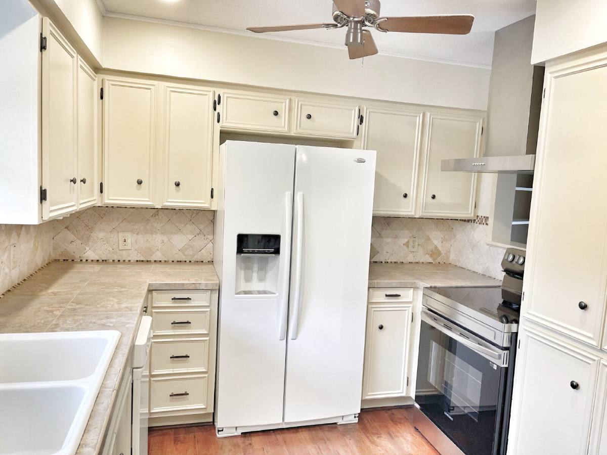 House for rent at 2489 Colleen Dr, Canyon Lake, TX 78133