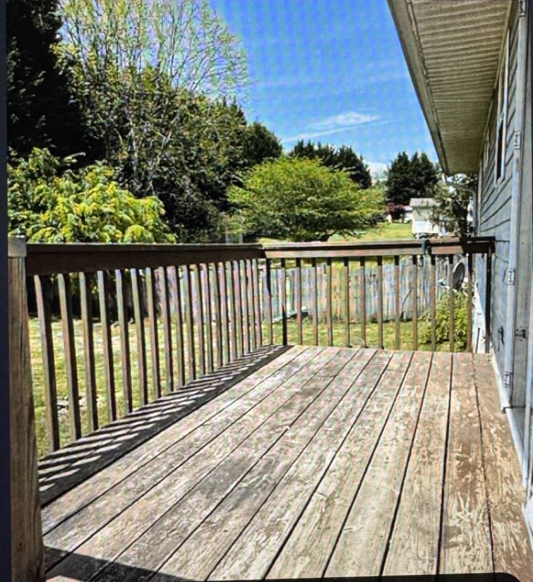House for rent at 18 Grove Hills Dr, Flat Rock, NC 28731