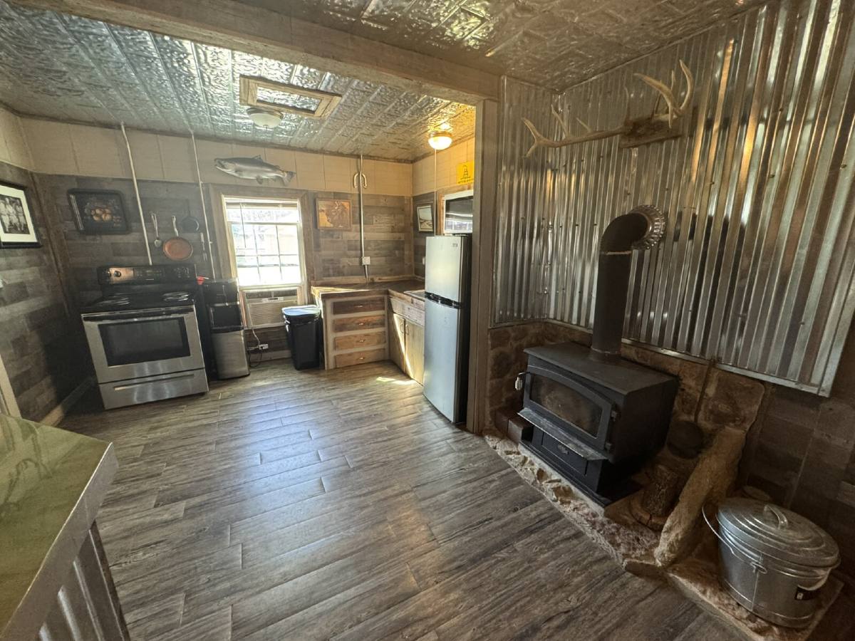 House for rent at 2701 County Rd #117, Mingus, TX 76463