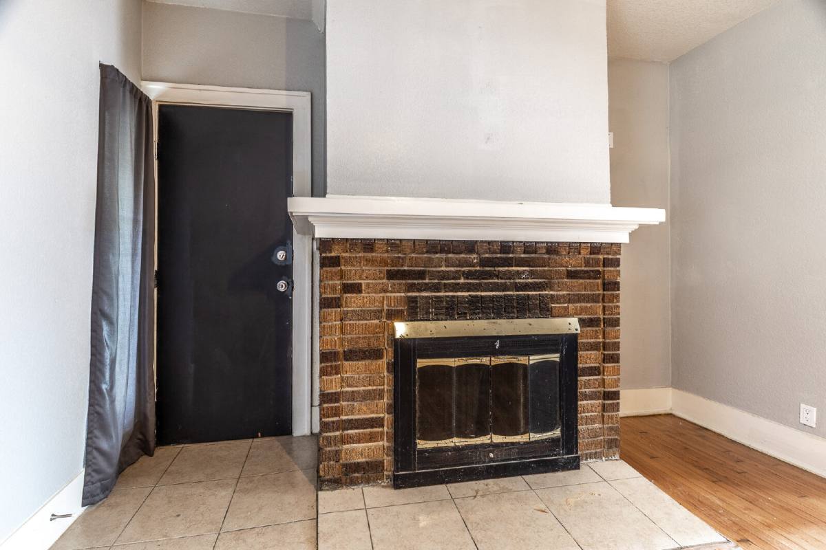 Townhouse for rent at 723 E Euclid Ave, San Antonio, TX 78212