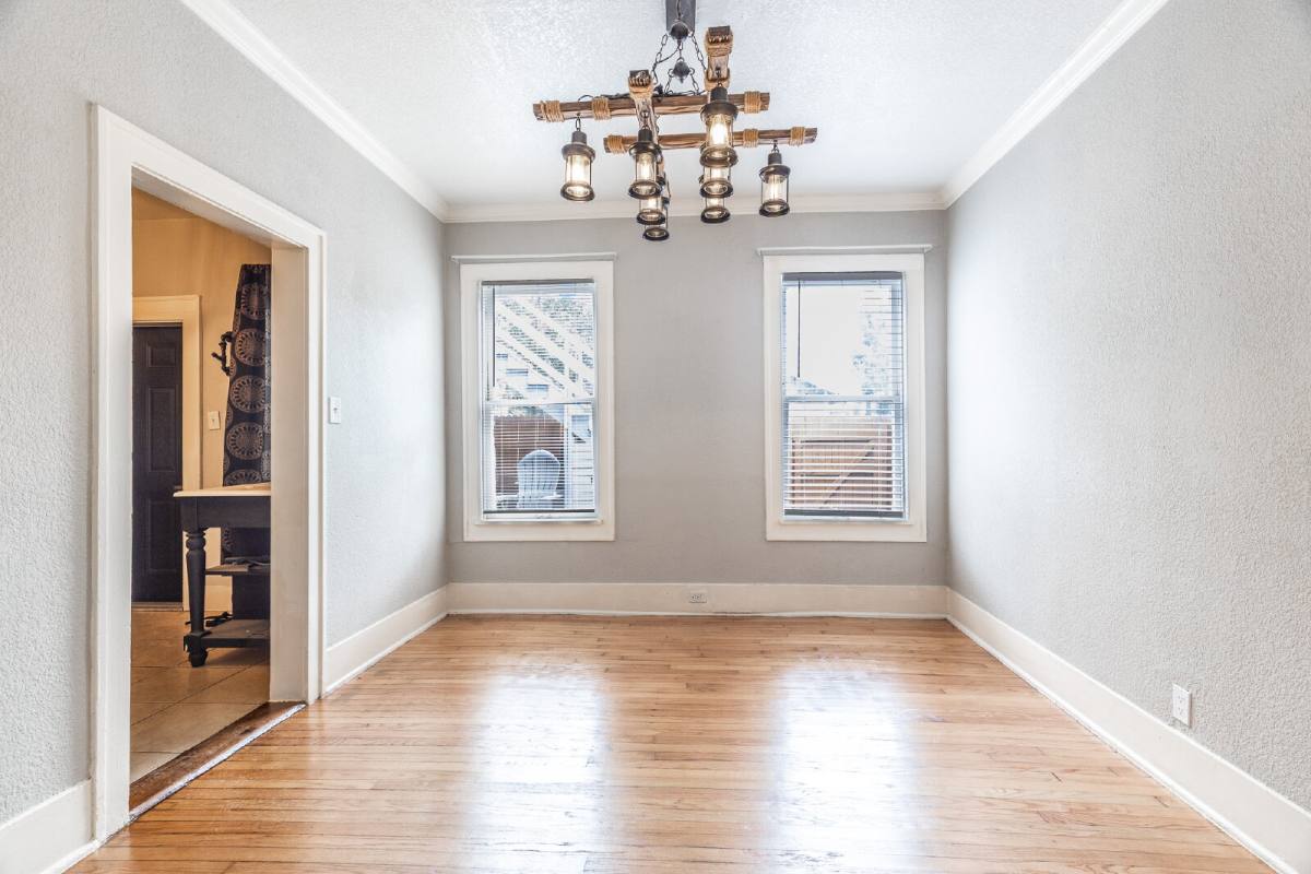 Townhouse for rent at 723 E Euclid Ave, San Antonio, TX 78212