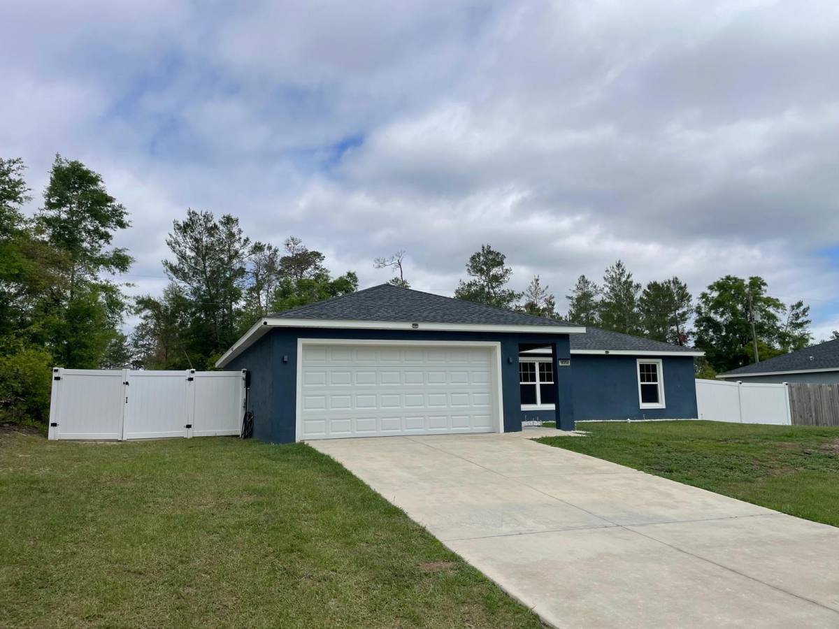 House for rent at 16958 SW 20th Court Rd, Ocala, FL 34473