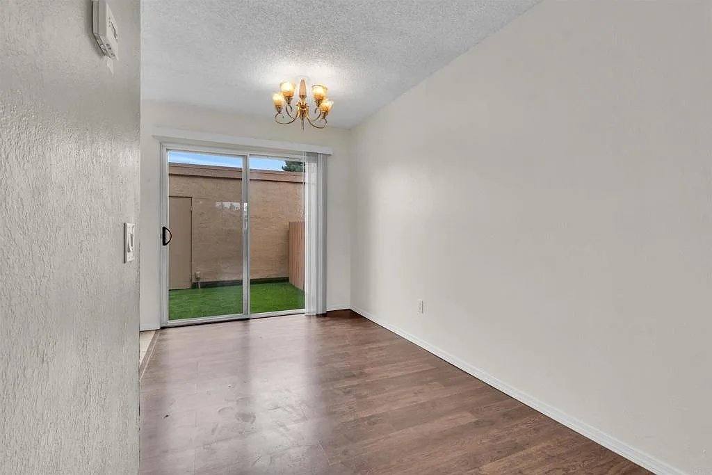 Townhouse for rent at 1643 Rue De Valle, San Marcos, CA 92078